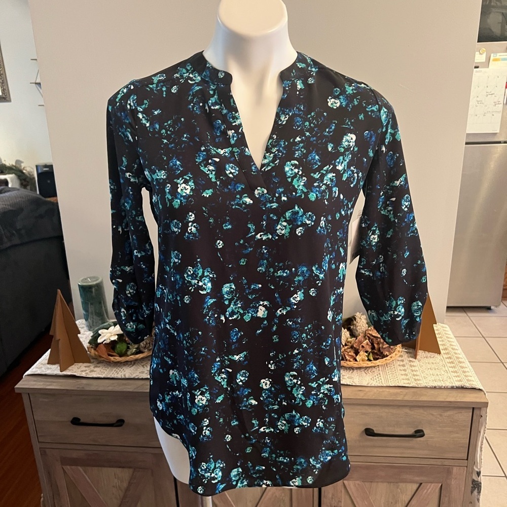 NWT Decree Black Blue and green top